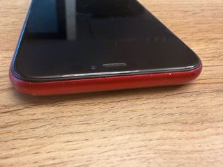 iPhone XR 64GB Rosso