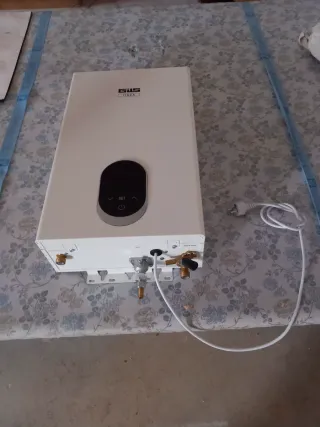 Calentador de gas Gis nuevo