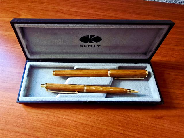 Juego Kenty Bolígrafo y Portaminas Madera