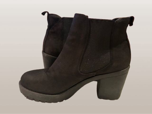 Botas negras mujer tacón plataforma