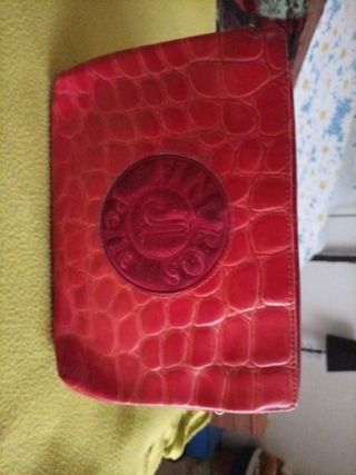 Pochette vera pelle verniciata effetto coccodrillo