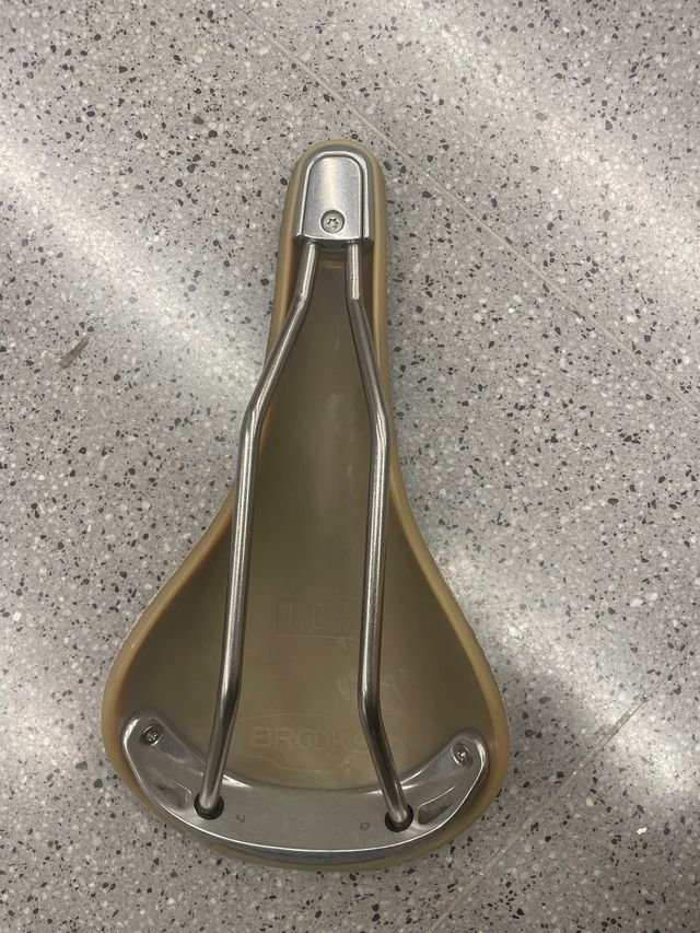 Sillín Brooks Cambium C15