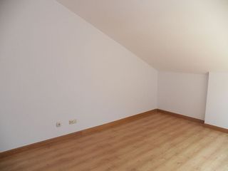 Piso en alquiler en Miraflores de la Sierra