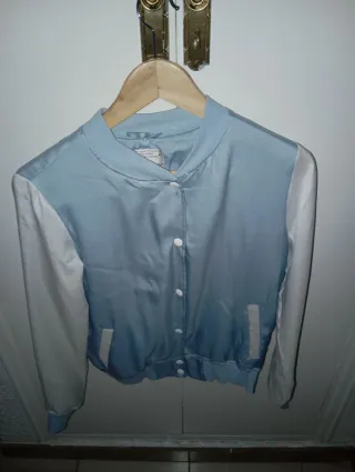 Bomber azul y blanco mujer