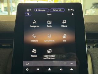 Renault Clio 1.0TCE 91CV TECHNO.- " AÑO 2024 ".- " SOLO 32.450 KM ".- " IMPECABLE ".- " GARANTÍA FABRICANTE RENAULT ".-" MUY EQUIPADO ".-" ETIQUETA VERDE (C) EURO-6EA ".-