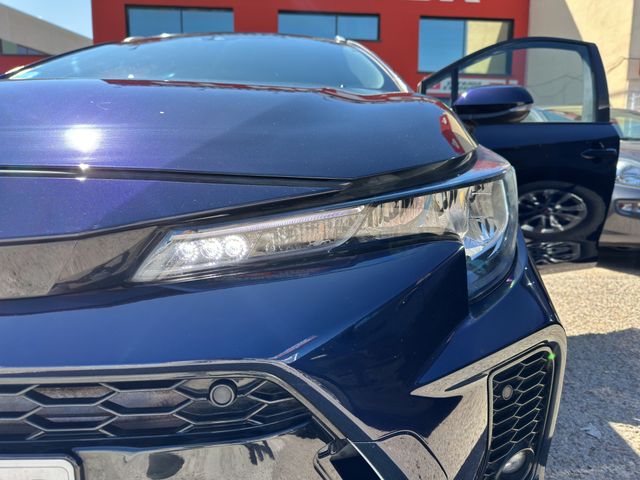 Suzuki Swace 1.8 GLE Hybrid