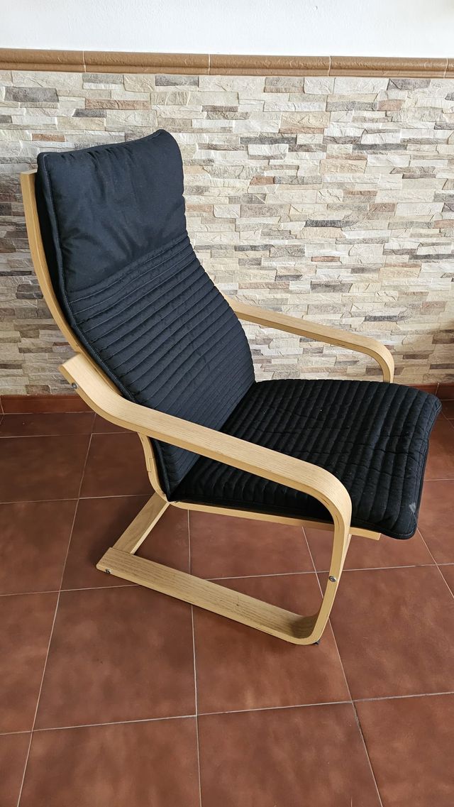 Butaca de tela y madera