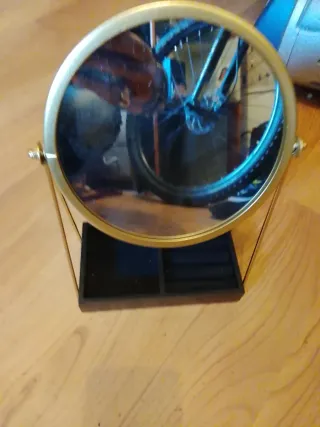 Espejo joyero con bandeja