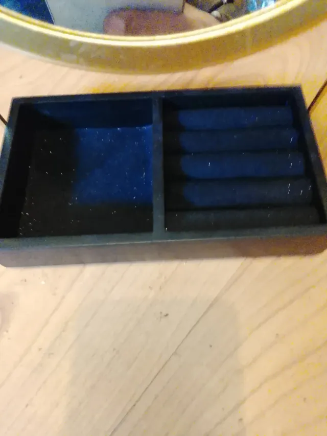 Espejo joyero con bandeja