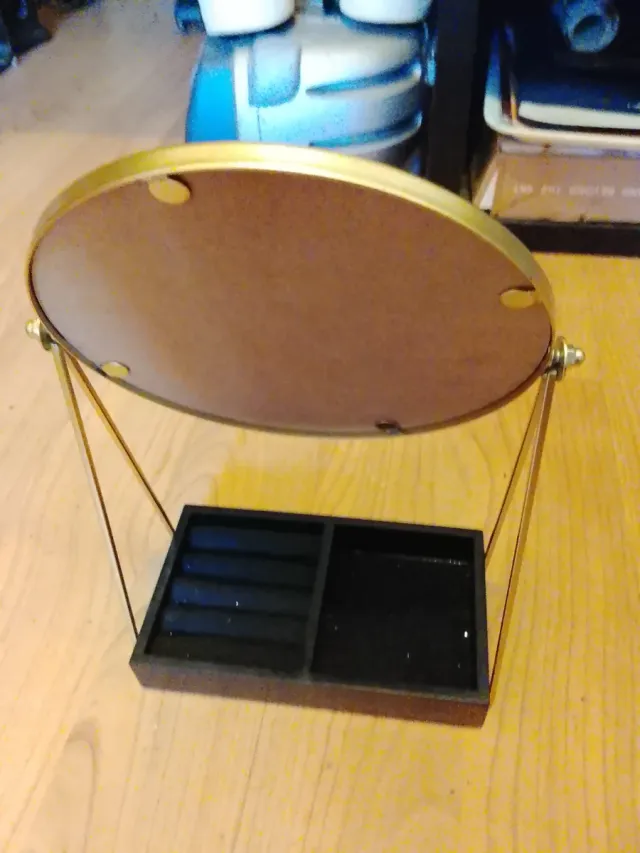 Espejo joyero con bandeja