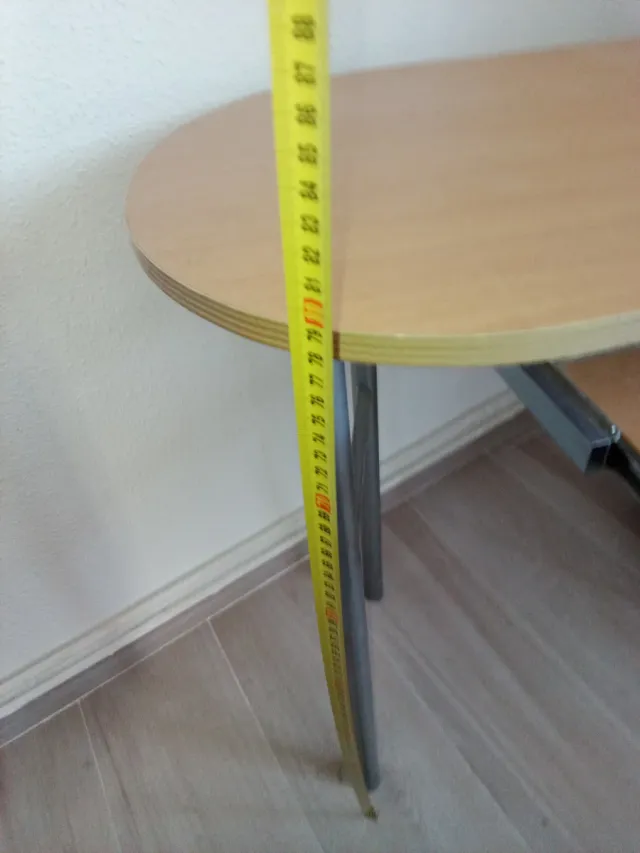 Escritorio madera y metal