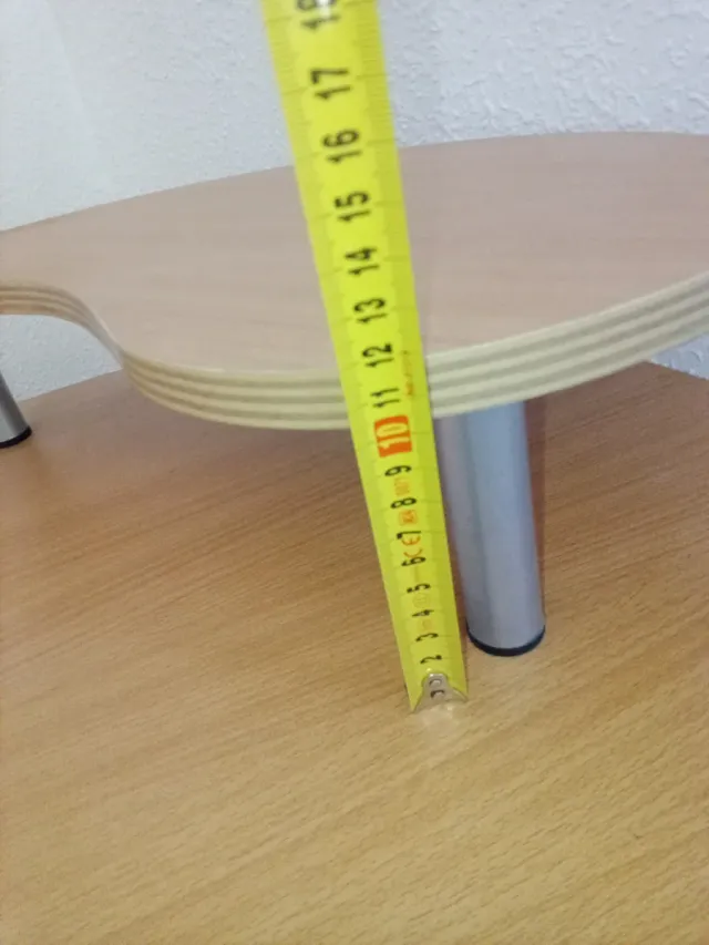 Escritorio madera y metal