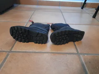 Botas de nieve negras talla 30