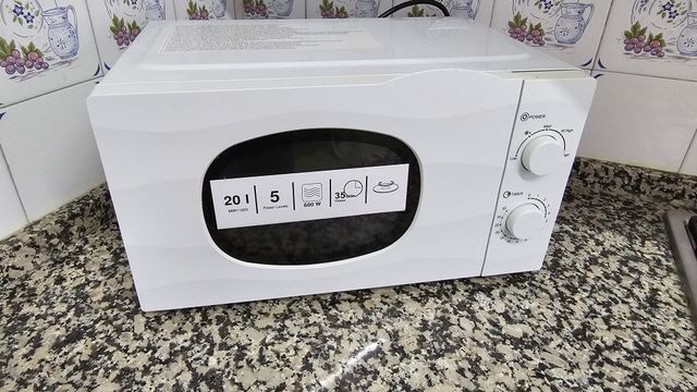 Microondas Blanco 20L 600W