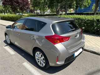 Toyota Auris 2.0 Active 2014