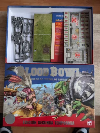 Blood Bowl campo, panchine e regole di passaggio