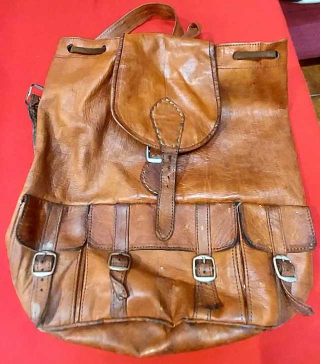 Mochila de cuero vinatge marrón
