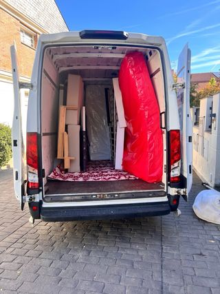 MUDANZAS Y TRANSPORTE EUROPA//TRANS