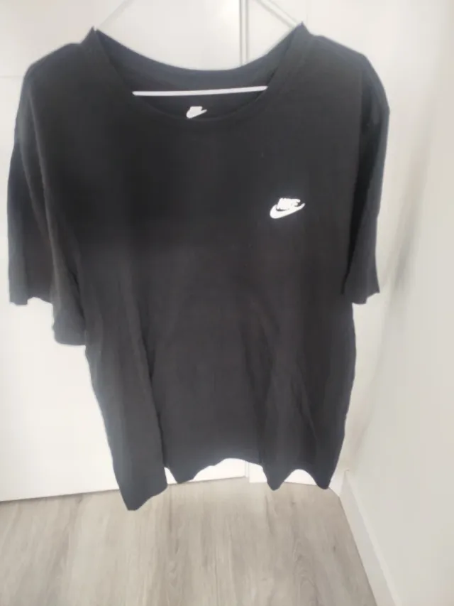 Camiseta Nike Negra Básica