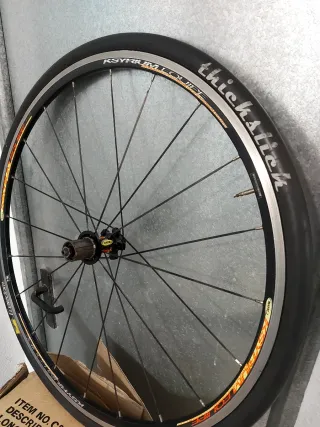 Rueda trasera Mavic Ksyrium + 2 cubiertas