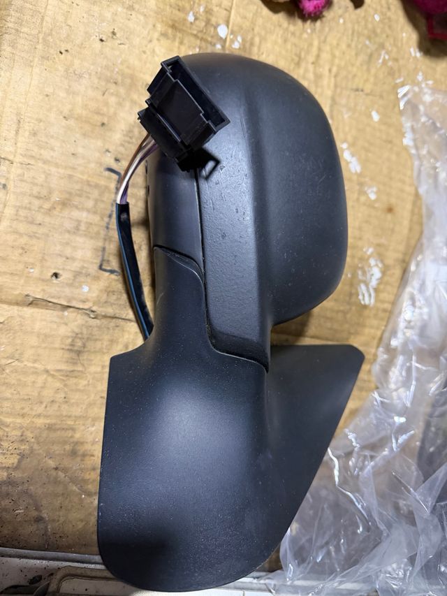 Espejo derecho copiloto Golf 4