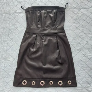 Vestido palabra de honor negro...