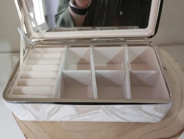 Portagioie Tascabile Beige e Bianco