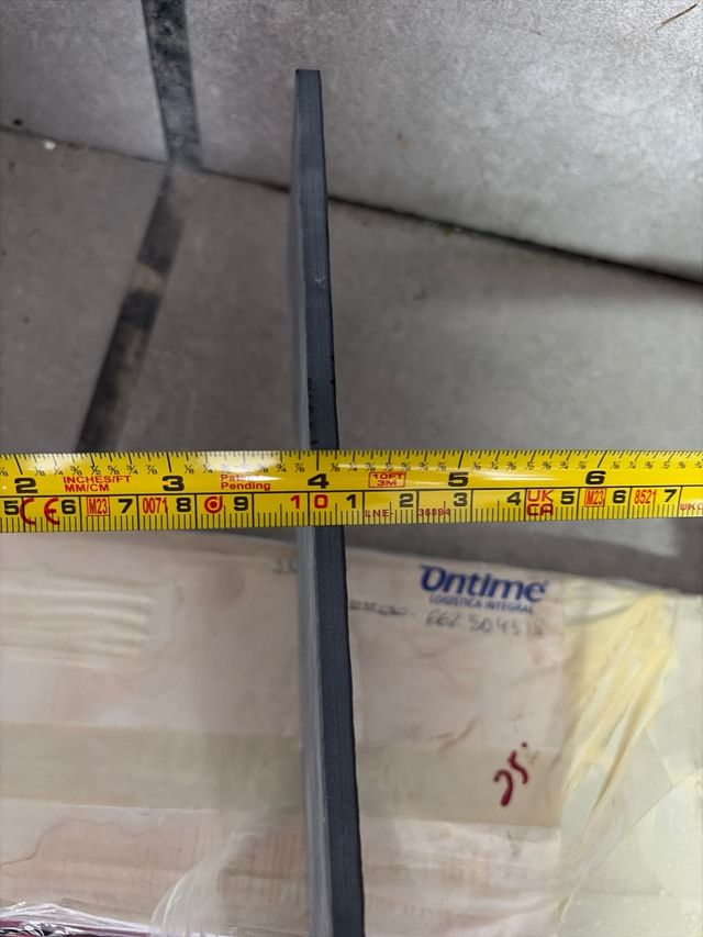 Rejilla ducha negra. sin uso , del Obramat