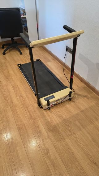 Cinta de correr CAROMA casi sin usar