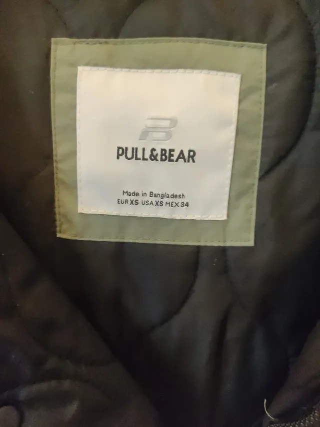Chaqueta Pull&Bear verde