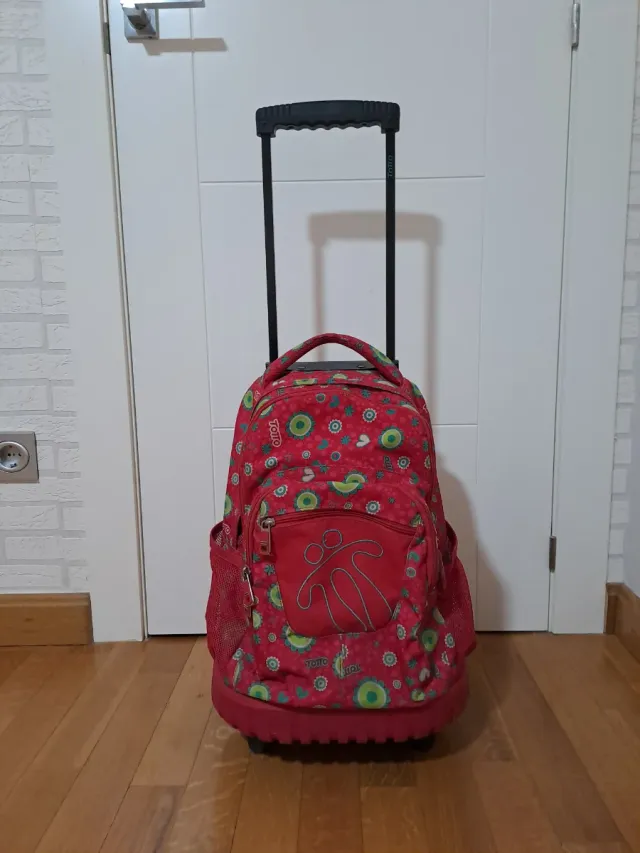 Mochila Totto con ruedas para niña