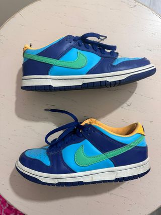 Scarpe donna Nike DV1693-401 n 37,5