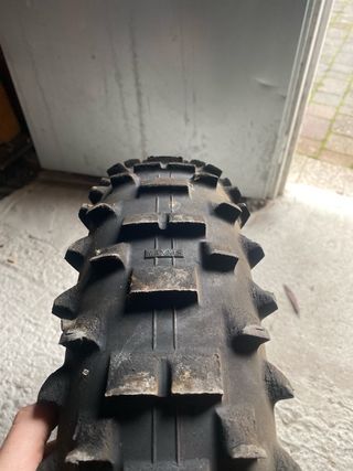 Neumáticos Enduro 140/80/18