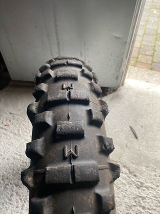 Neumáticos Enduro 140/80/18