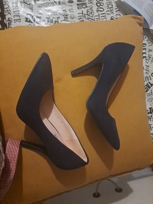 Zapatos de tacón Laik ante azul marino