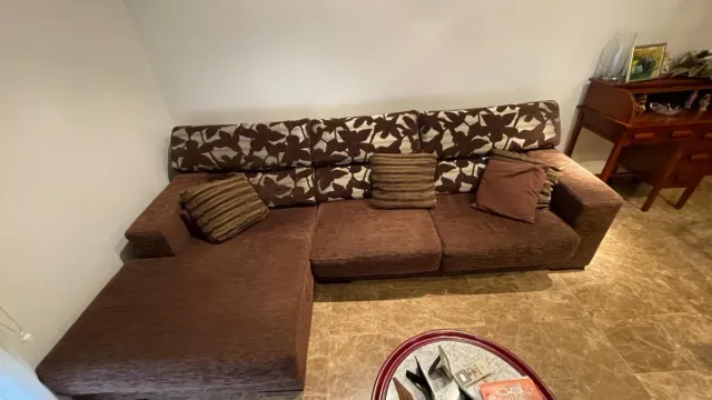 Divano chaise longue marrone