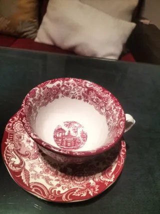 Piezas Cartuja floral roja