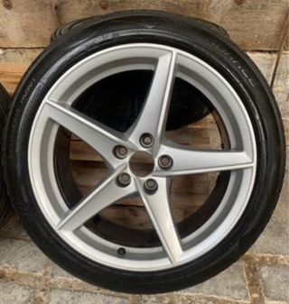 Llantas audi original + neumáticos
