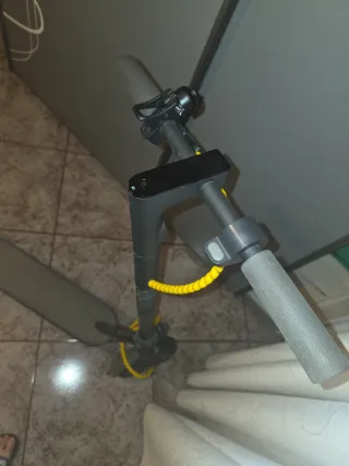 Patinete Xiaomi con cargador nuevo negociable