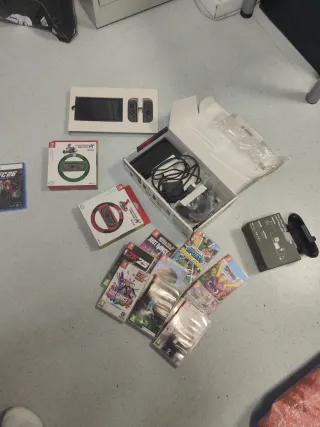 Nintendo Switch + Giochi e Accessori