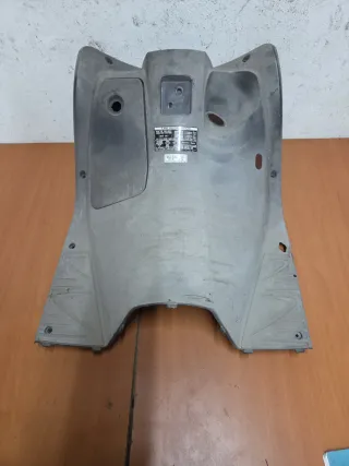 Contraescudo Honda Dylan 125