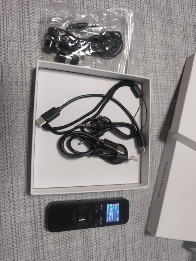 Grabadora de voz digital negra