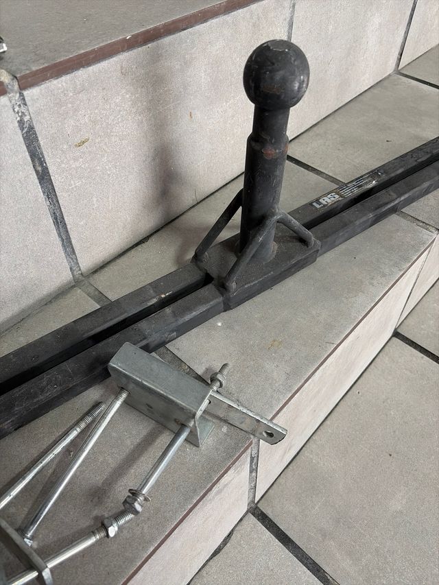 Portabicis de bola LRS