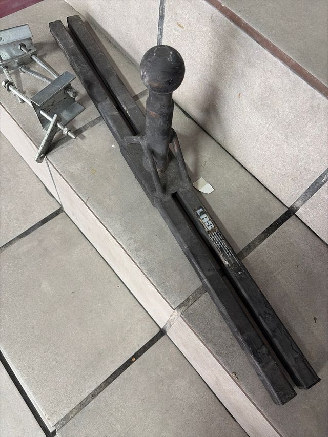 Portabicis de bola LRS