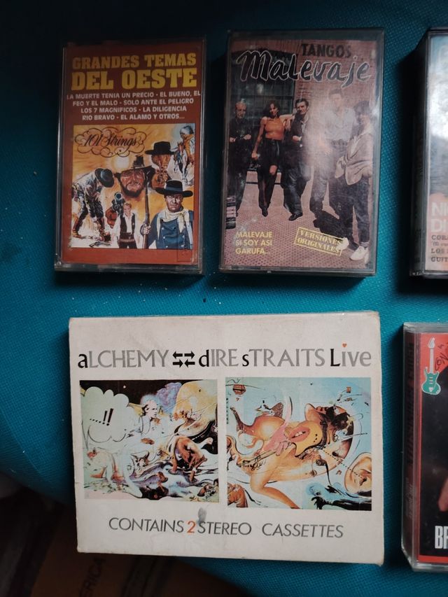 Lote de 9 Casetes: Varios Géneros