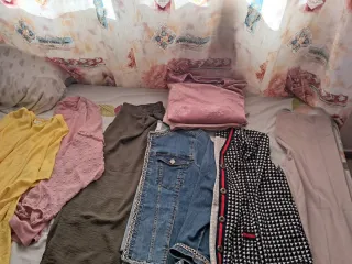 Vestido plisado gris azulado