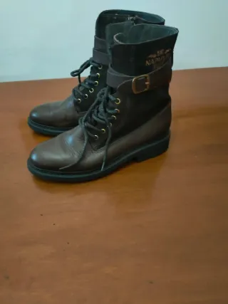 Stivaletti Napapijri Pelle Marrone Zip e Lacci