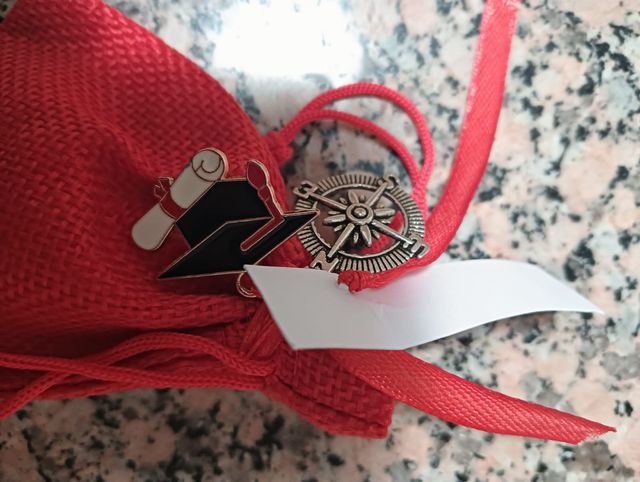 17 Bomboniere Laurea Rosse con Decorazioni