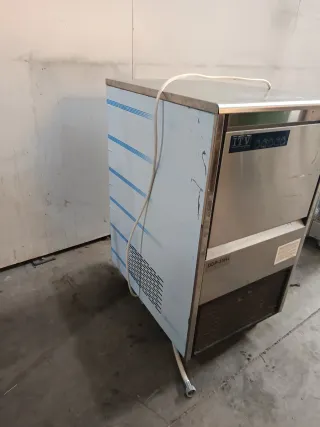 Máquina de hielo ITV DDP-35HA