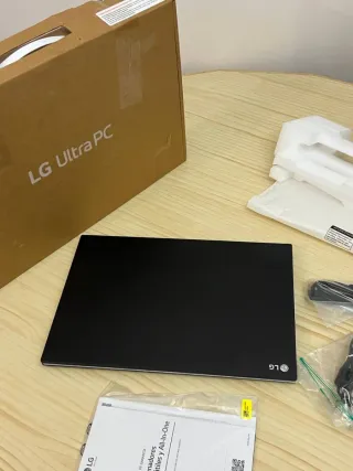 Portátil LG Ultra 16UD70R 1TB. Ryzen 5 . 16GB FHD.